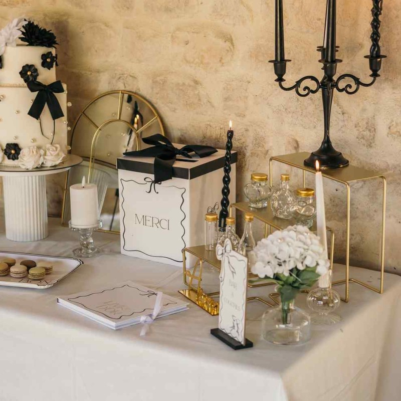 Livre d'Or Black & White Carton Blanc, Noir et Or