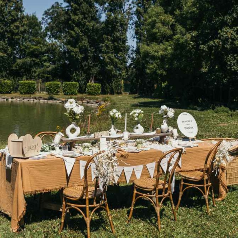 Chemin de Table "Baptême" Tissu Effet Lin et Or 28cmx5m