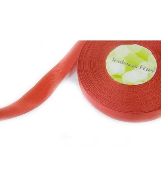 ruban rouge satin