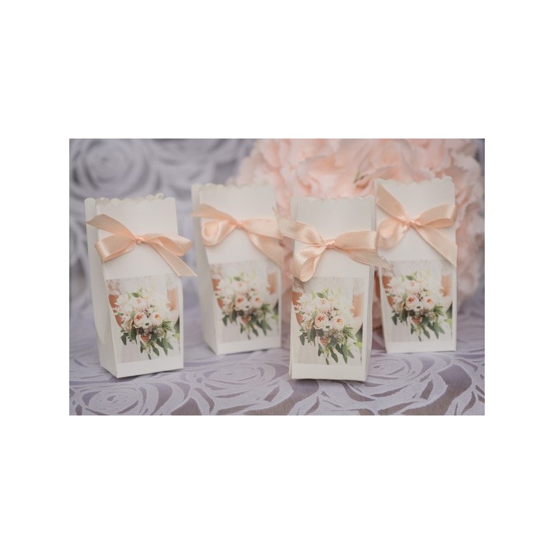 Matière Carton & satin
Dimensions 5 x 3 x 10 cm
UVC Sachet de 6 pièces
