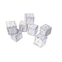 cubes deco bapteme feuilles vertes