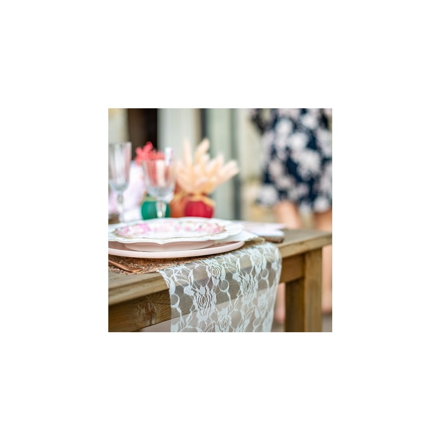 Chemin table jolie dentelle blanche 28cmx5m