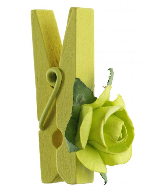 Rose sur pince verte